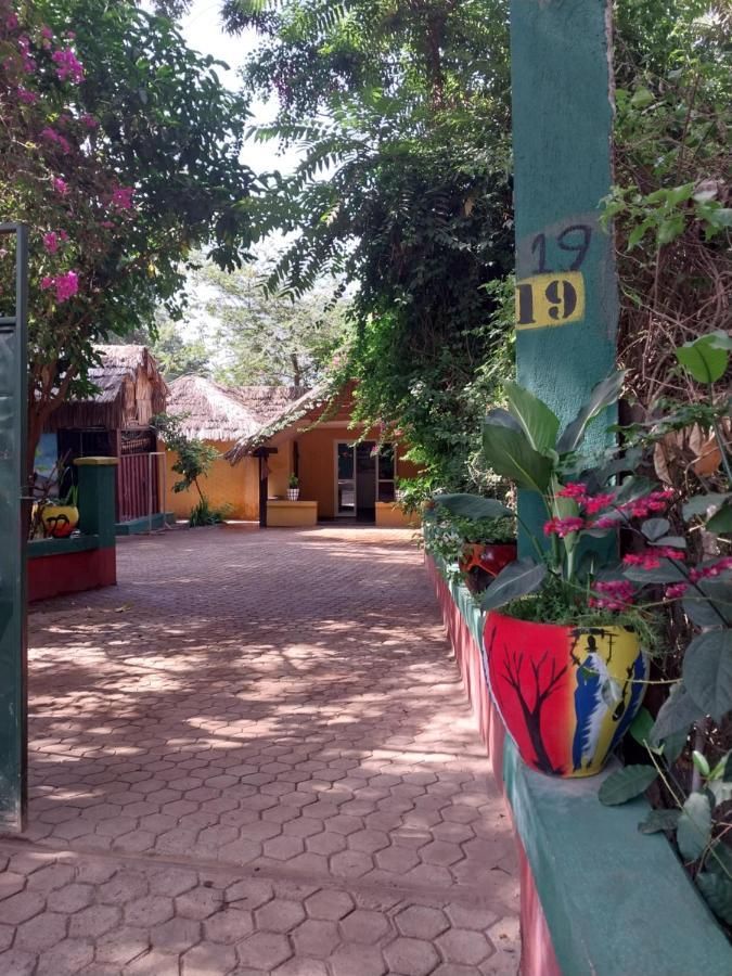 Green Garden Guest House Arusha Exteriör bild